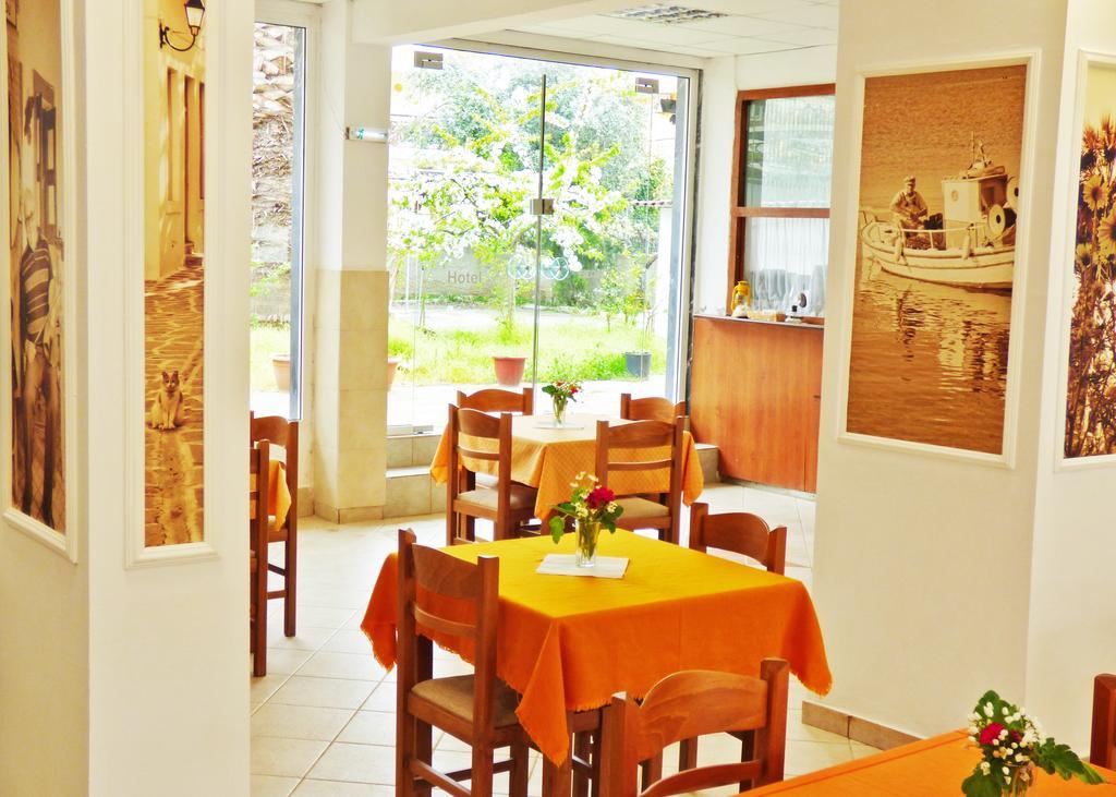 לימנריה Hotel Triada מראה חיצוני תמונה
